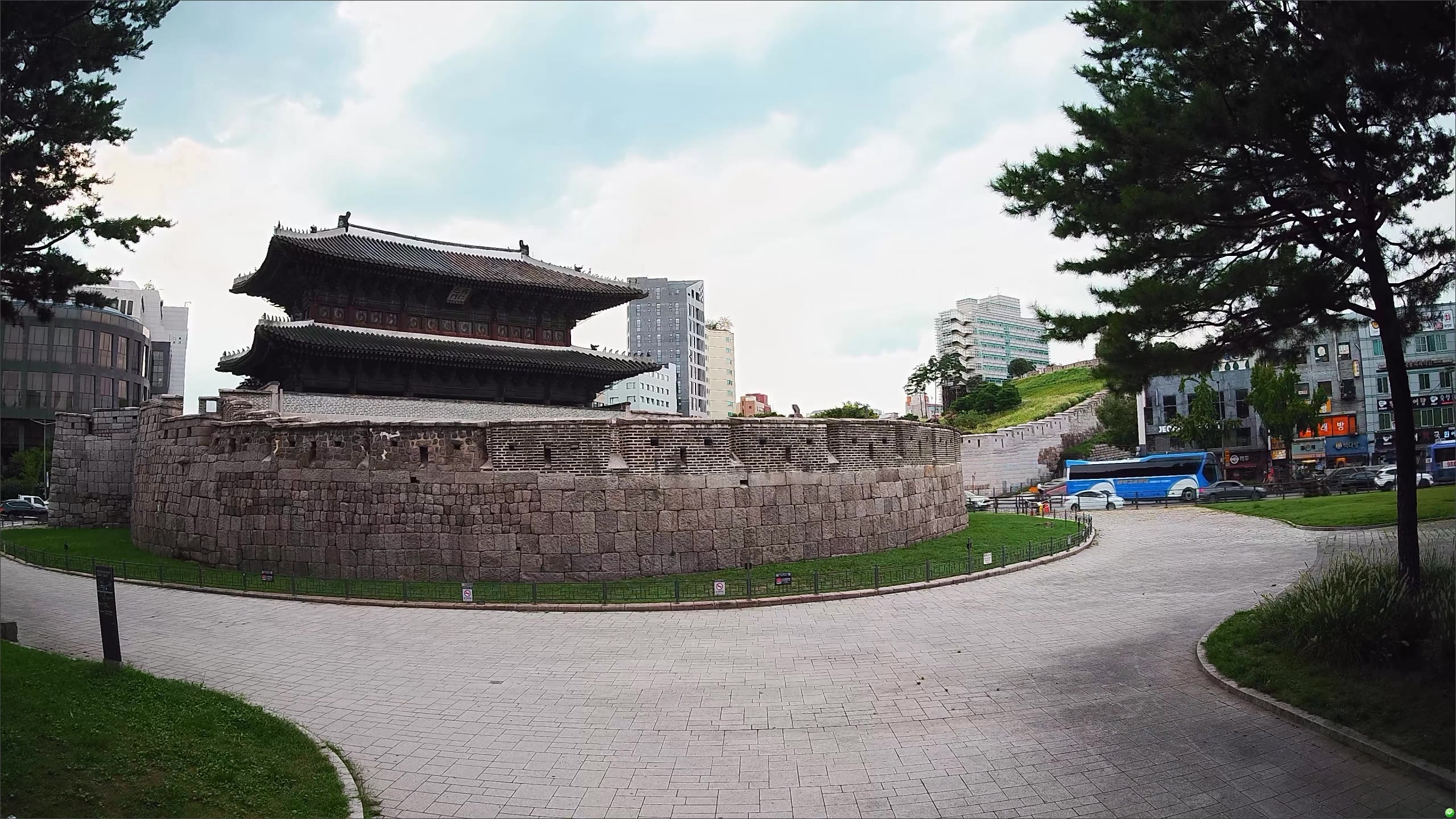 일반 4K 카메라 화면